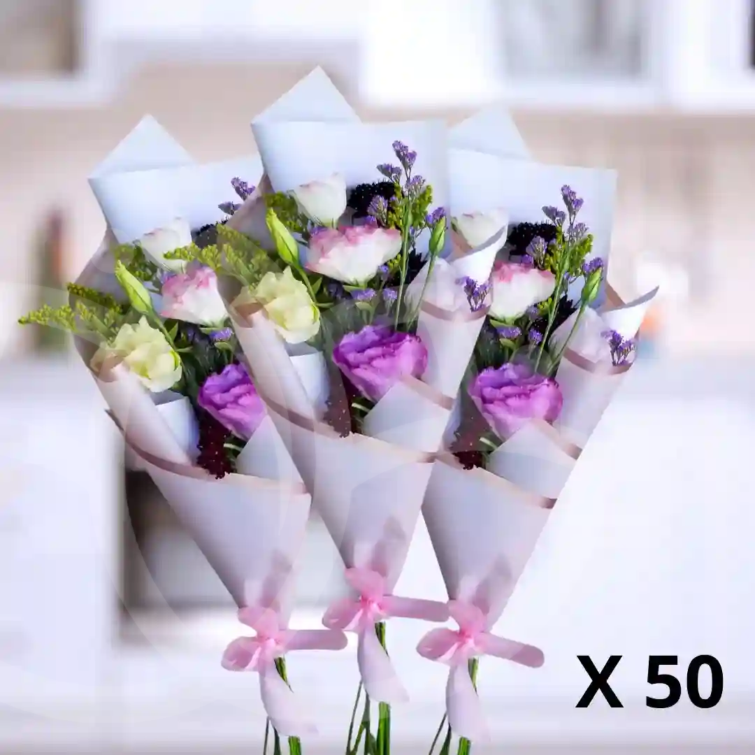 Pack de 50 ramos "little purple" y 1 "Ramo de 10 rosas rojas y 3 rosadas" 2